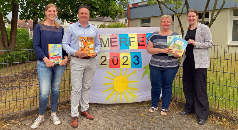 Ortsrat Ilten übergibt Bücher an Kita Berliner Straße – Dorfflohmarkt geplant