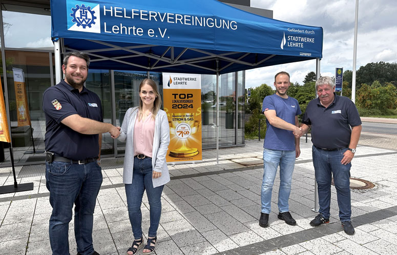 Stadtwerke Lehrte unterstützen THW Helfervereinigung mit Pavillon-Spende