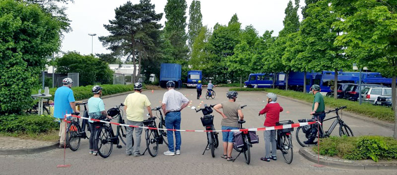 Pedelec-Kurs für Senioren bei der Polizei in Lehrte