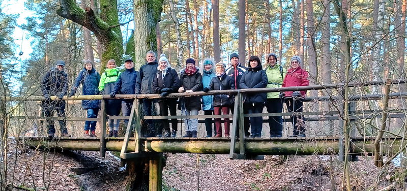 Mit der VVV-Wandergruppe rund um die Hämelschenburg durch das Emmerthal       