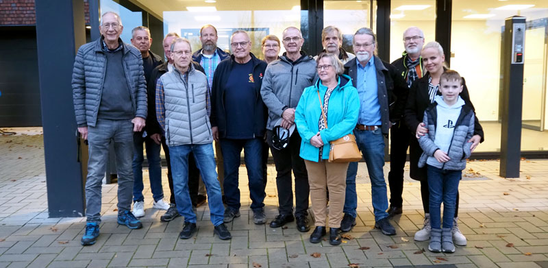 Förderverein der Feuerwehr Sehnde beucht Feuerwache 3 in Hannover