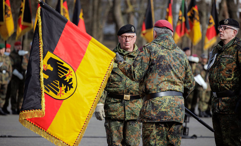 Deutsches Heer übernimmt die Heimatschutzkräfte – 4. Division aufgestellt